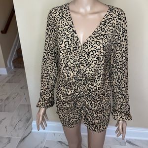 𝅺Lane Bryant animal print top